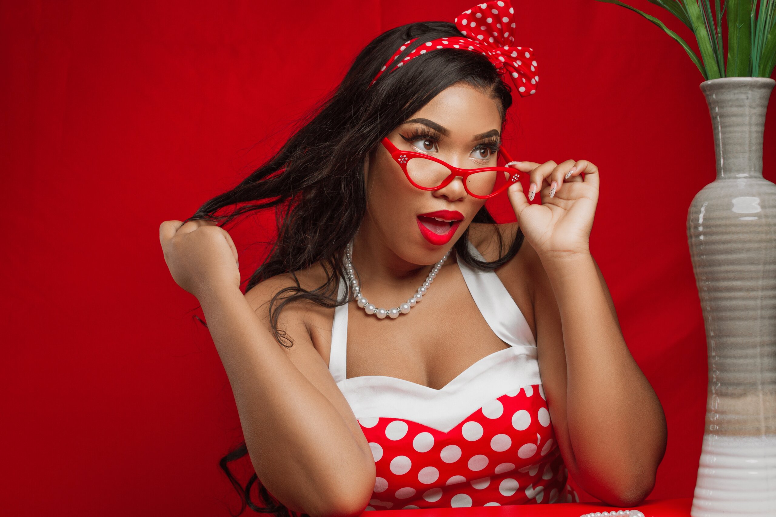 Flattering Tops Tips to Hide Everything Extra &ndash; How to Hide Big Bust&hellip;