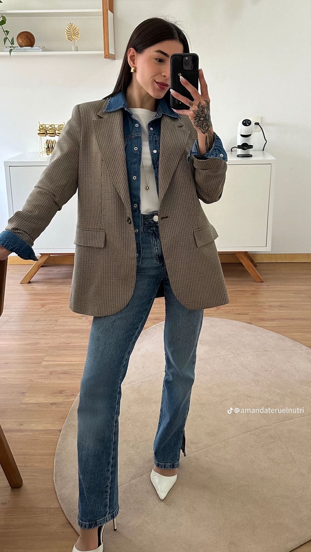 wear a blazer with a collared shirt