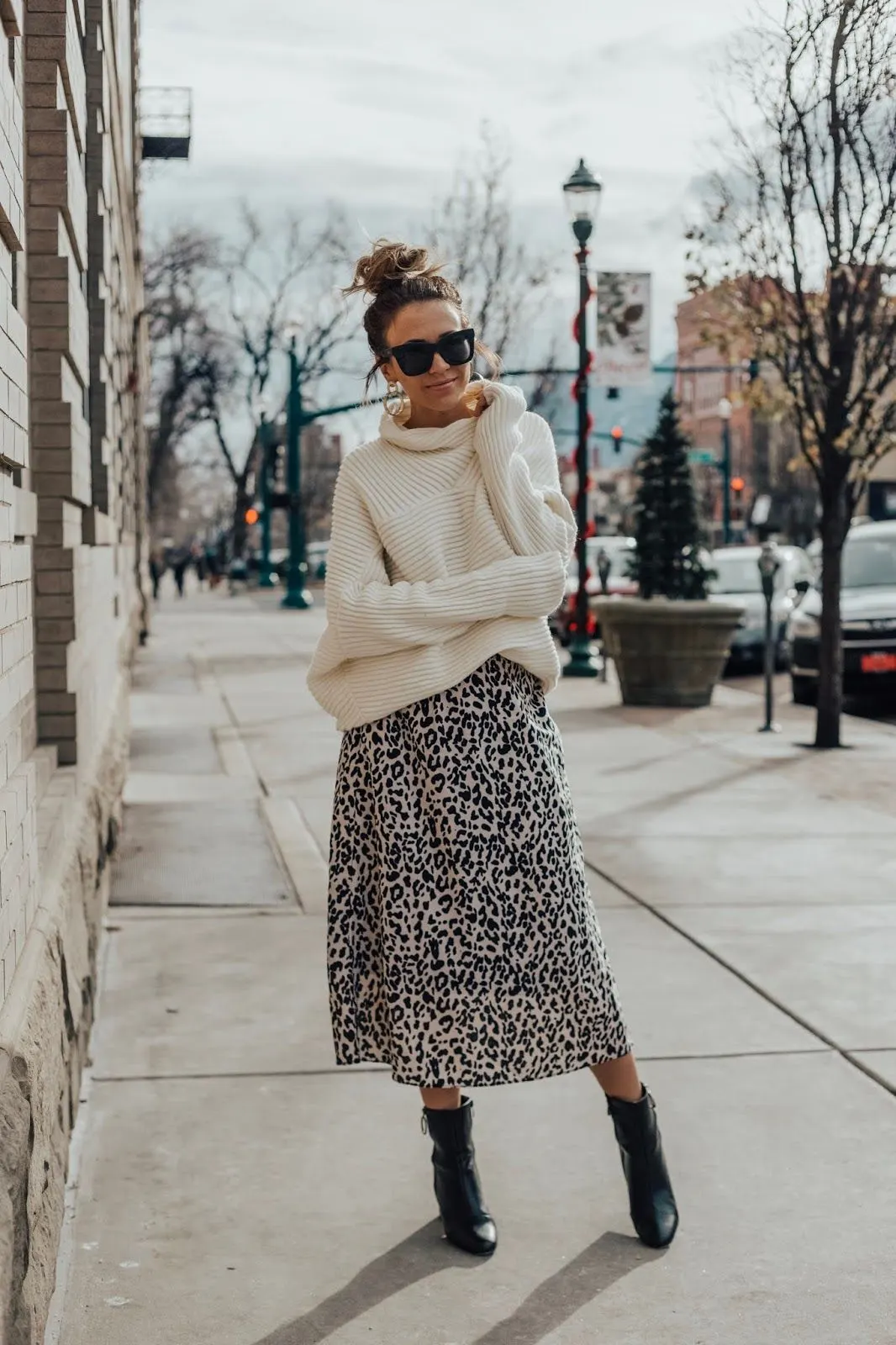 What To Wear With A Leopard Print Skirt Tips For Ladies 2023  Fashion  Canons