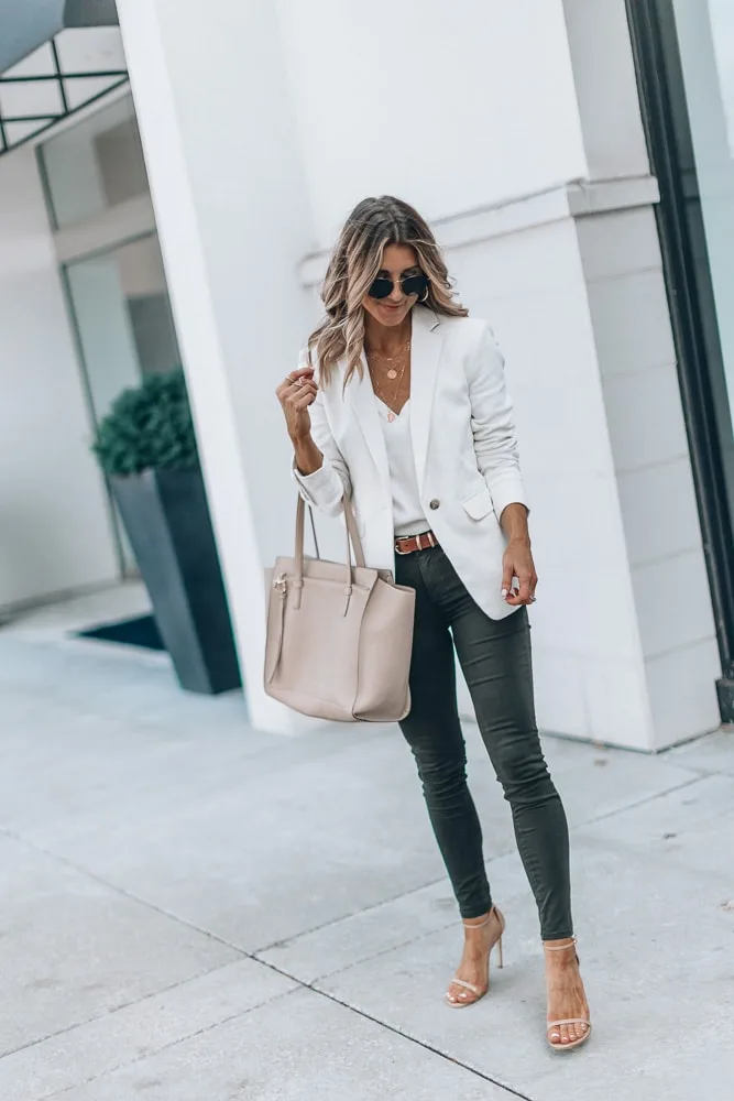 smart casual women's summer outfits