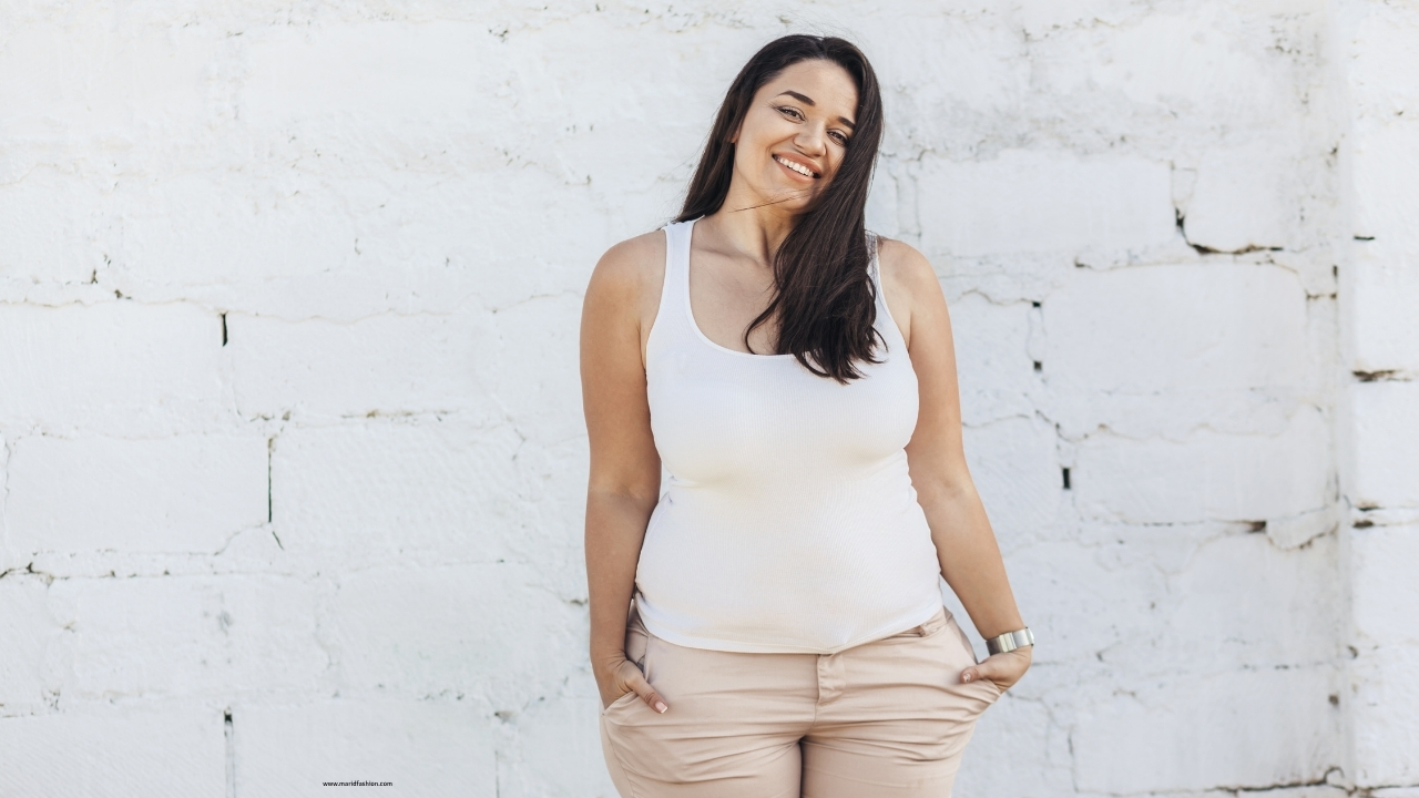 Hourglass Outfits With a Tummy: How to Dress Your Shape Without Hiding It