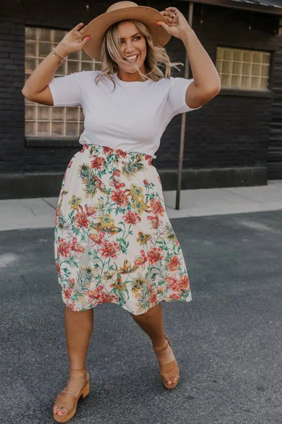 how to dress an hourglass figure with a big tummy