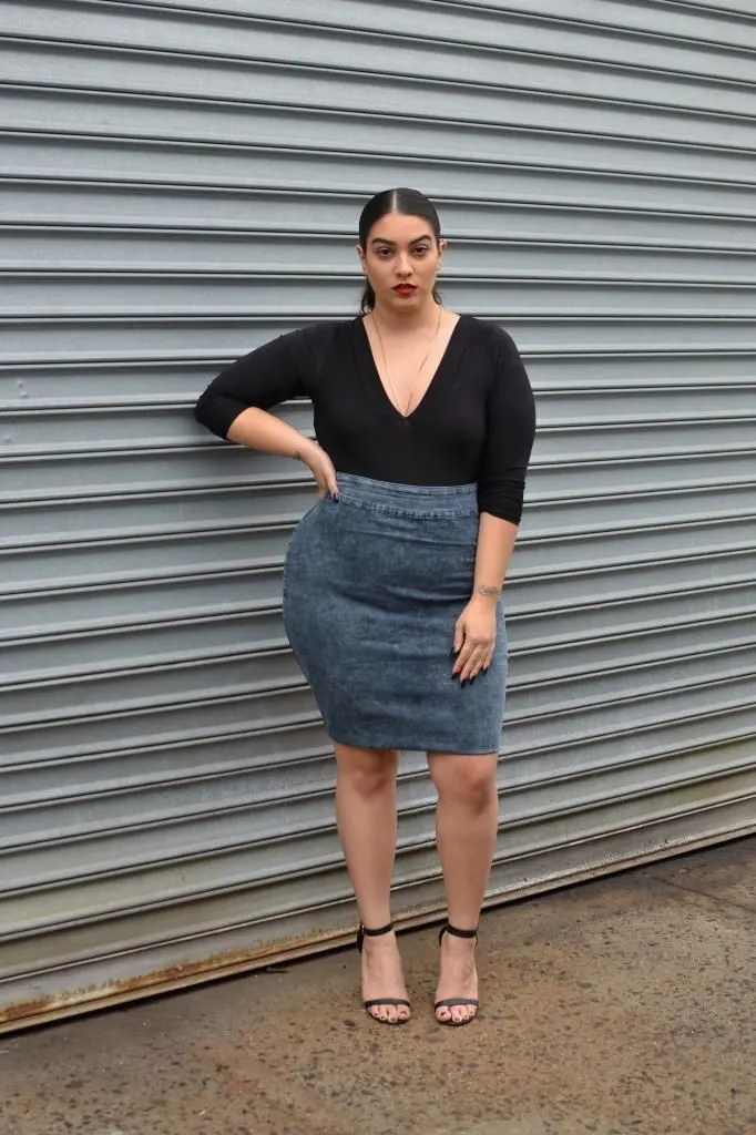 Plus size hourglass dress clearance