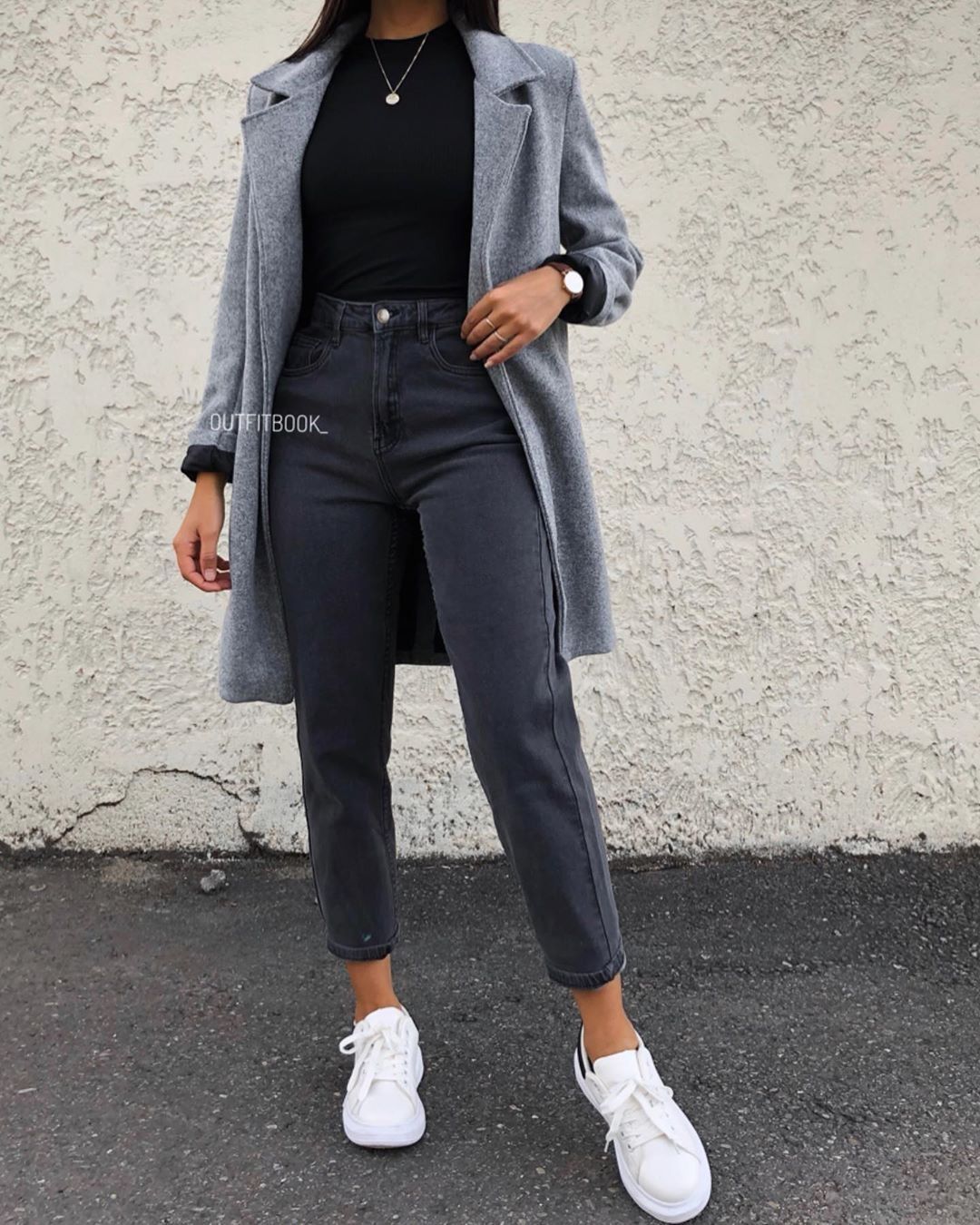 How to Wear Black Clothing Everyday Without Feeling Bored