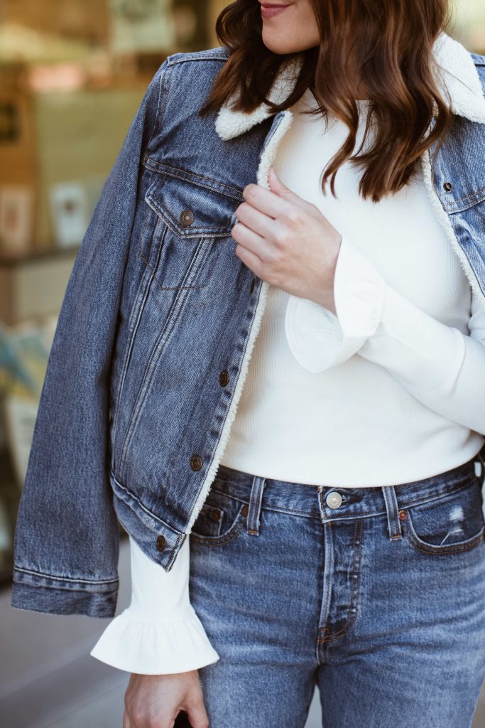 what to wear with a sherpa denim jacket for women