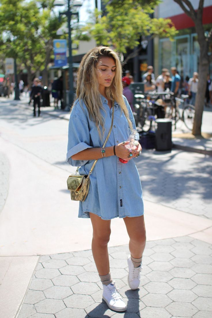 what shoes to wear with a denim dress