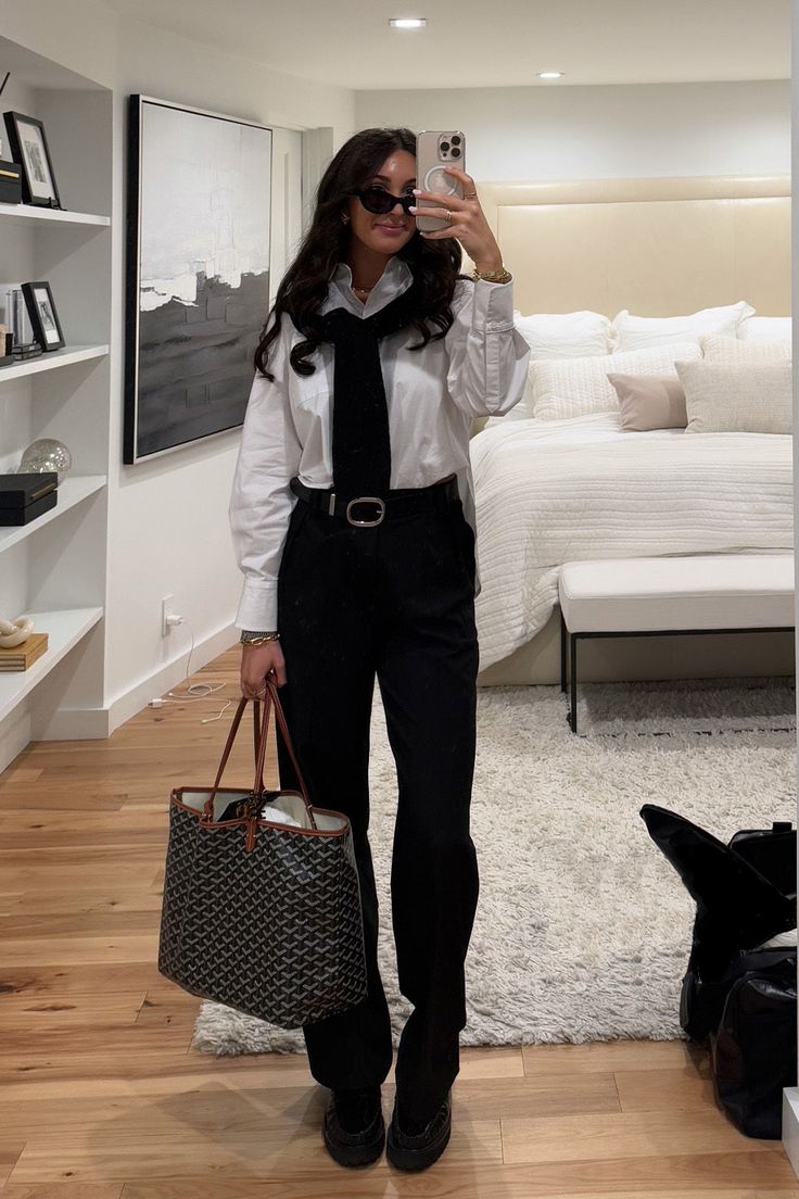 outfit formulas for minimal wardrobe