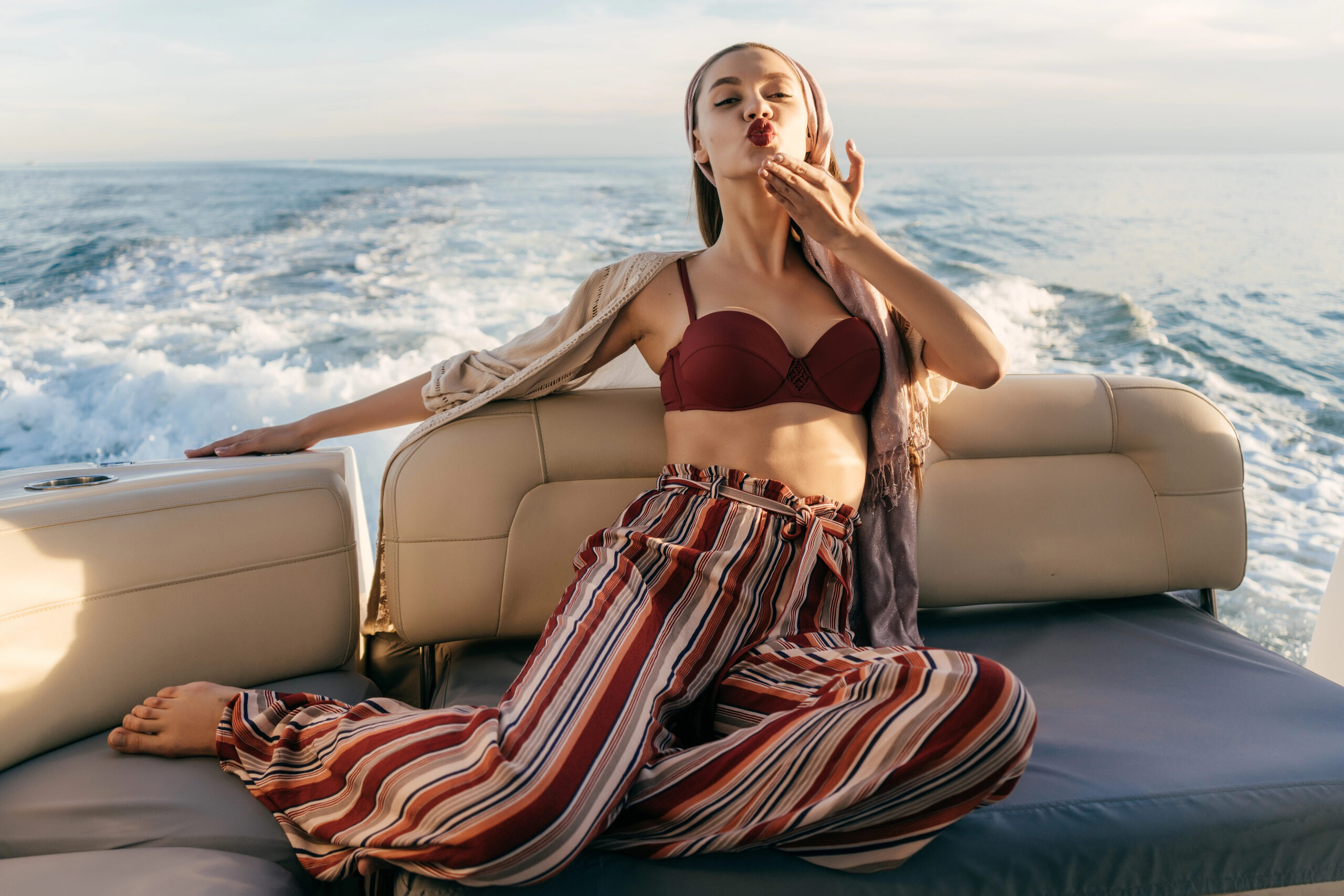 Outfit Formulas For Minimal Wardrobe: Simple Outfits That Always Look Put Together