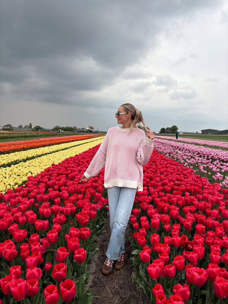 tulip picking outfit