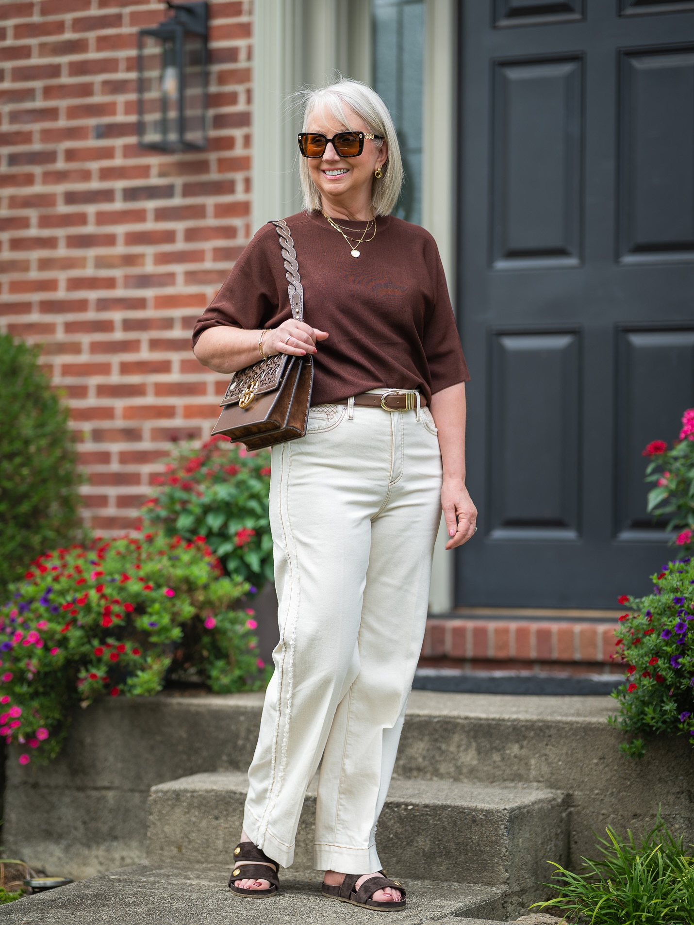 
Modern Fashion Trends for Women Over 50
