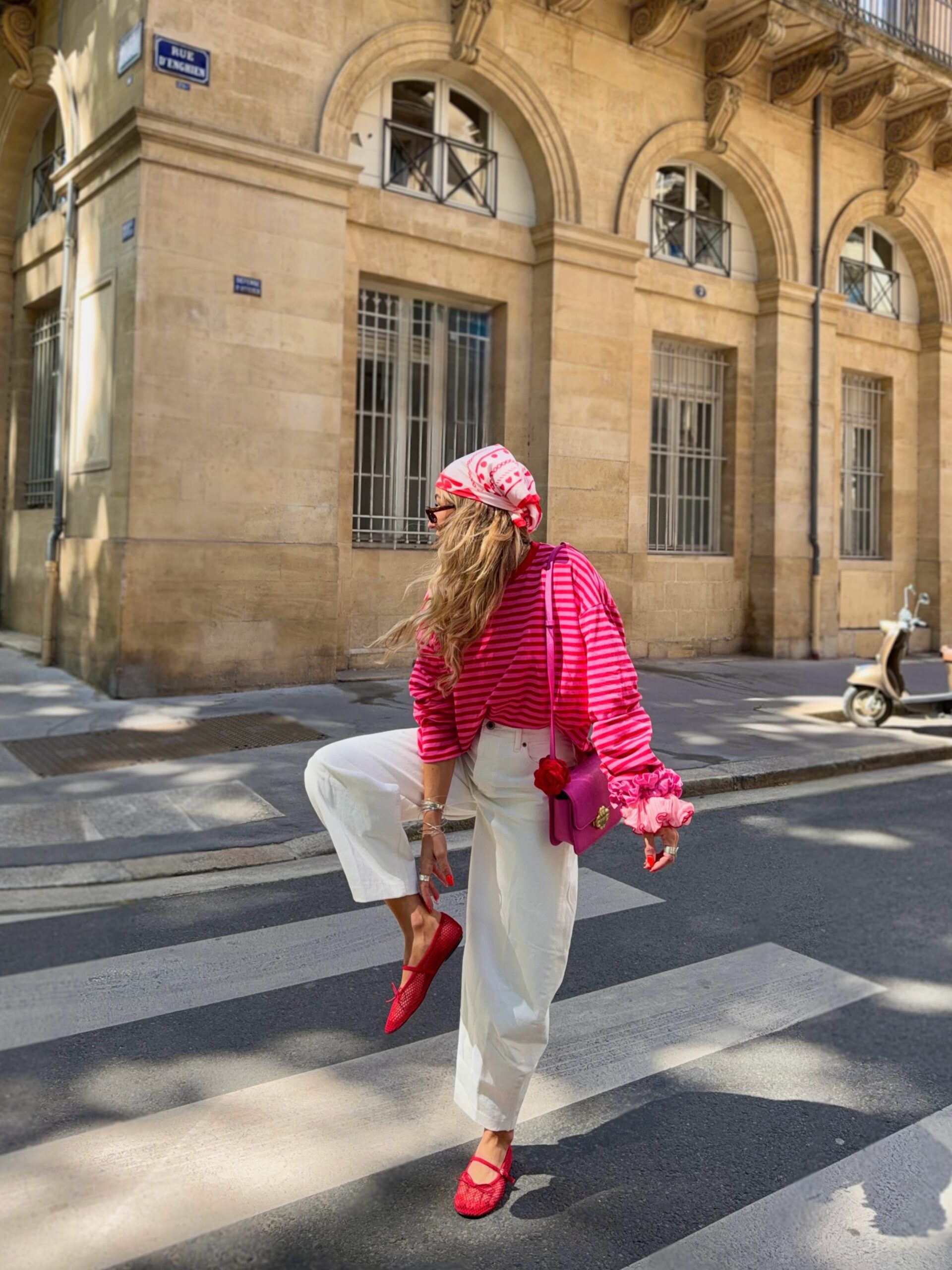 Early Fall Outfits for Warm Weather